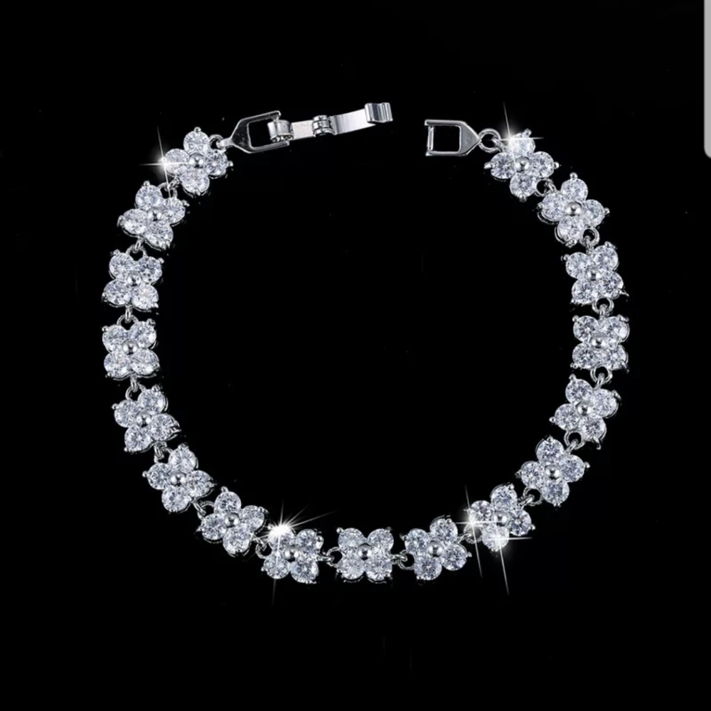 STIRLING SILVER & CUBIC ZIRCONIA BRACLET